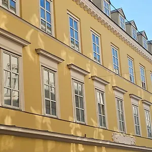 Hotel Parklane Boutique - Newly Renovated, Vienna
